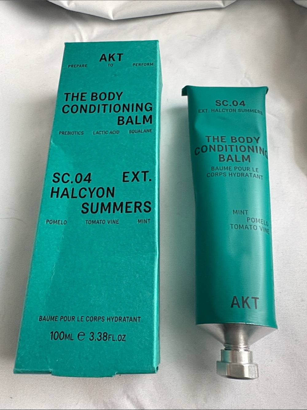 AKT  The Body Conditioning Balm SC.04— Teal